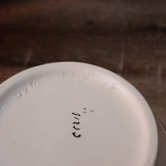 Vintage Wedgewood Hunting Scene Pitcher - Picture 8 of 9